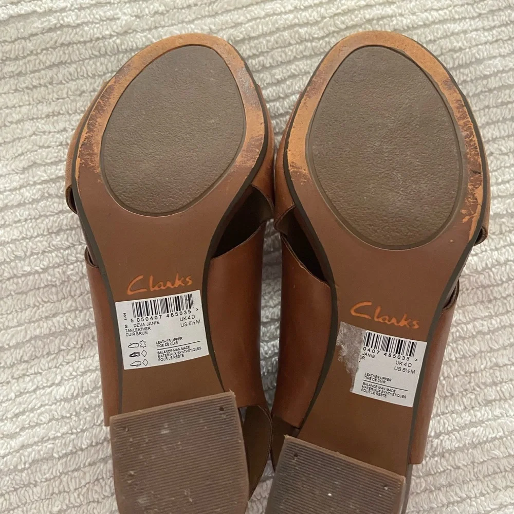 Clarks Janie Brown Block Heel Sandals - Picture 5 of 6